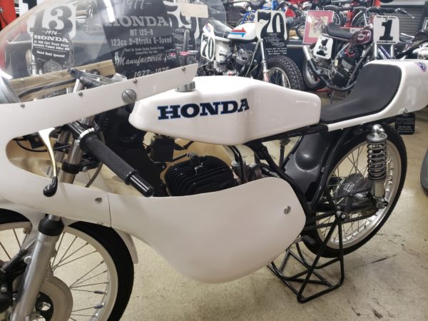 1977 Honda MT125R Right Side View